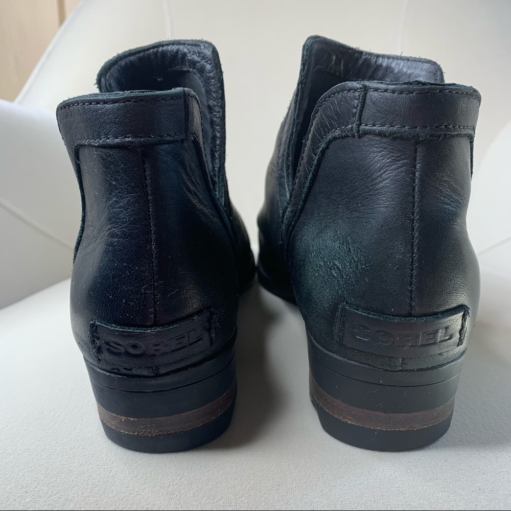 Sorel Womens Leather Booties Boots Black Slip On 9 - Picture 2 of 6